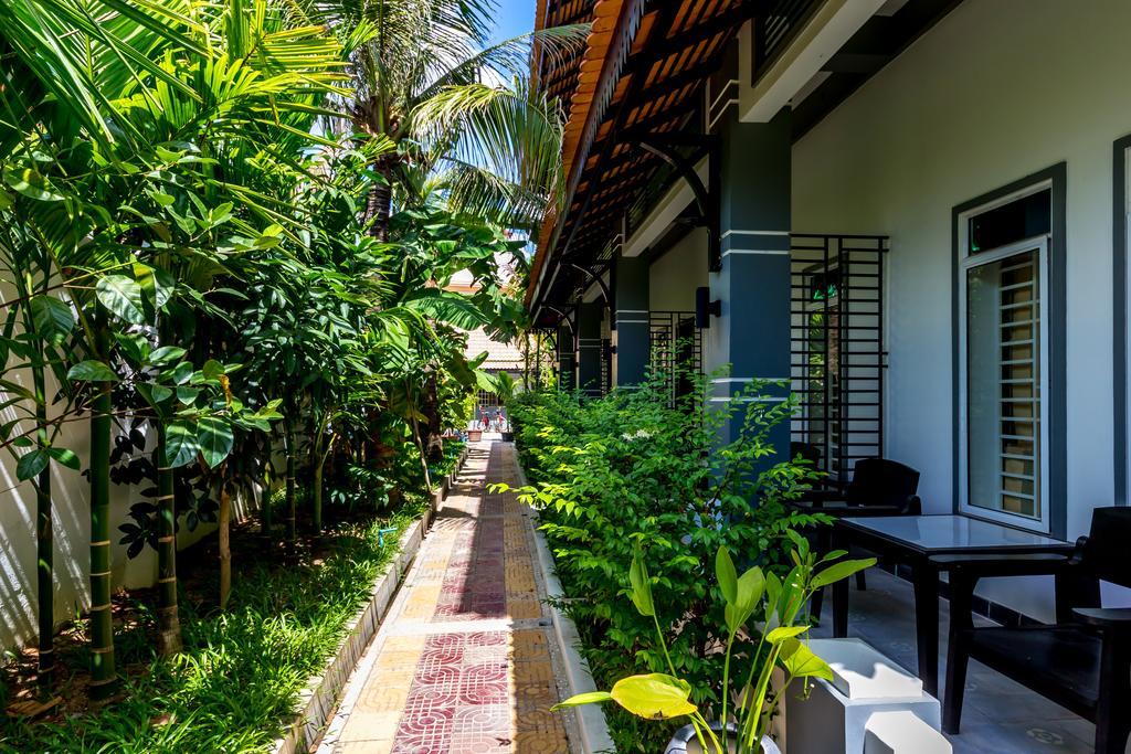 Mango Rain Boutique Hotel Siem Reap Room photo